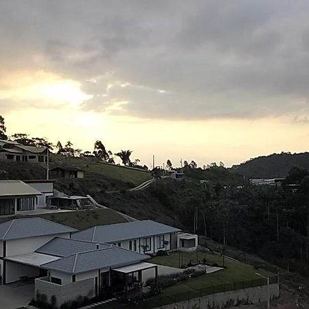 Casa Ao Lado Da Cervejaria 3 Santas No Caravaggio Villa Santa Teresa  Eksteriør bilde